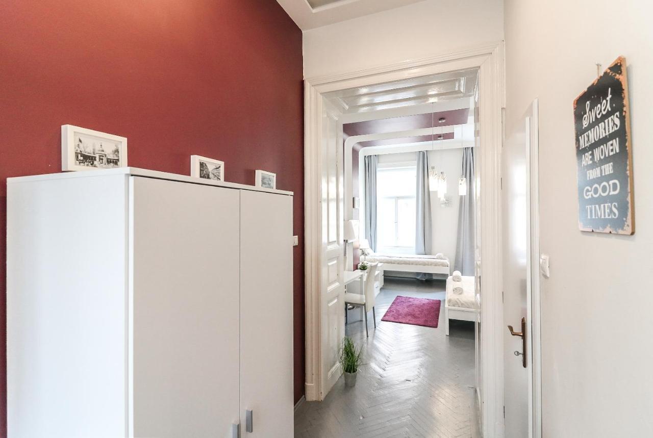 Real Apartments Hegedu Budapest Exterior photo