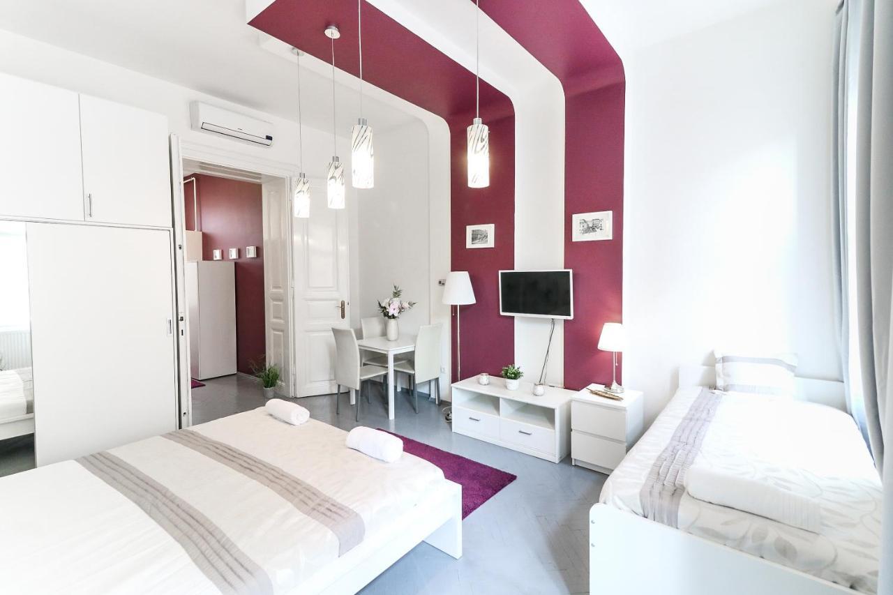 Real Apartments Hegedu Budapest Exterior photo