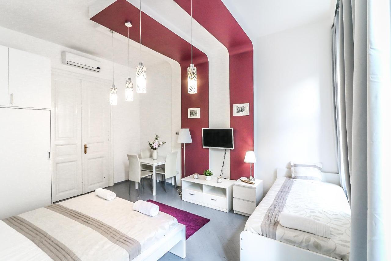 Real Apartments Hegedu Budapest Exterior photo