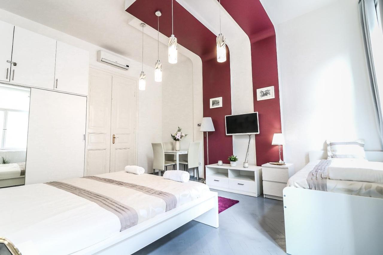 Real Apartments Hegedu Budapest Exterior photo